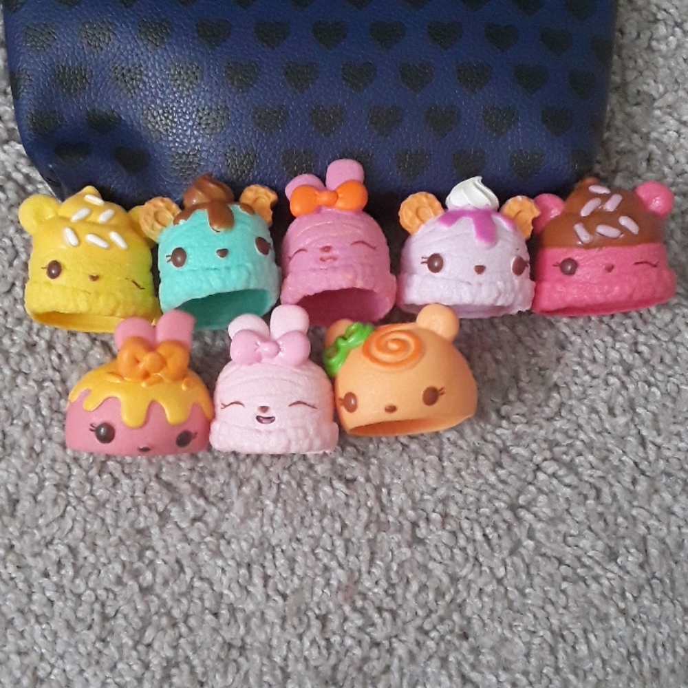 Num Noms Lot